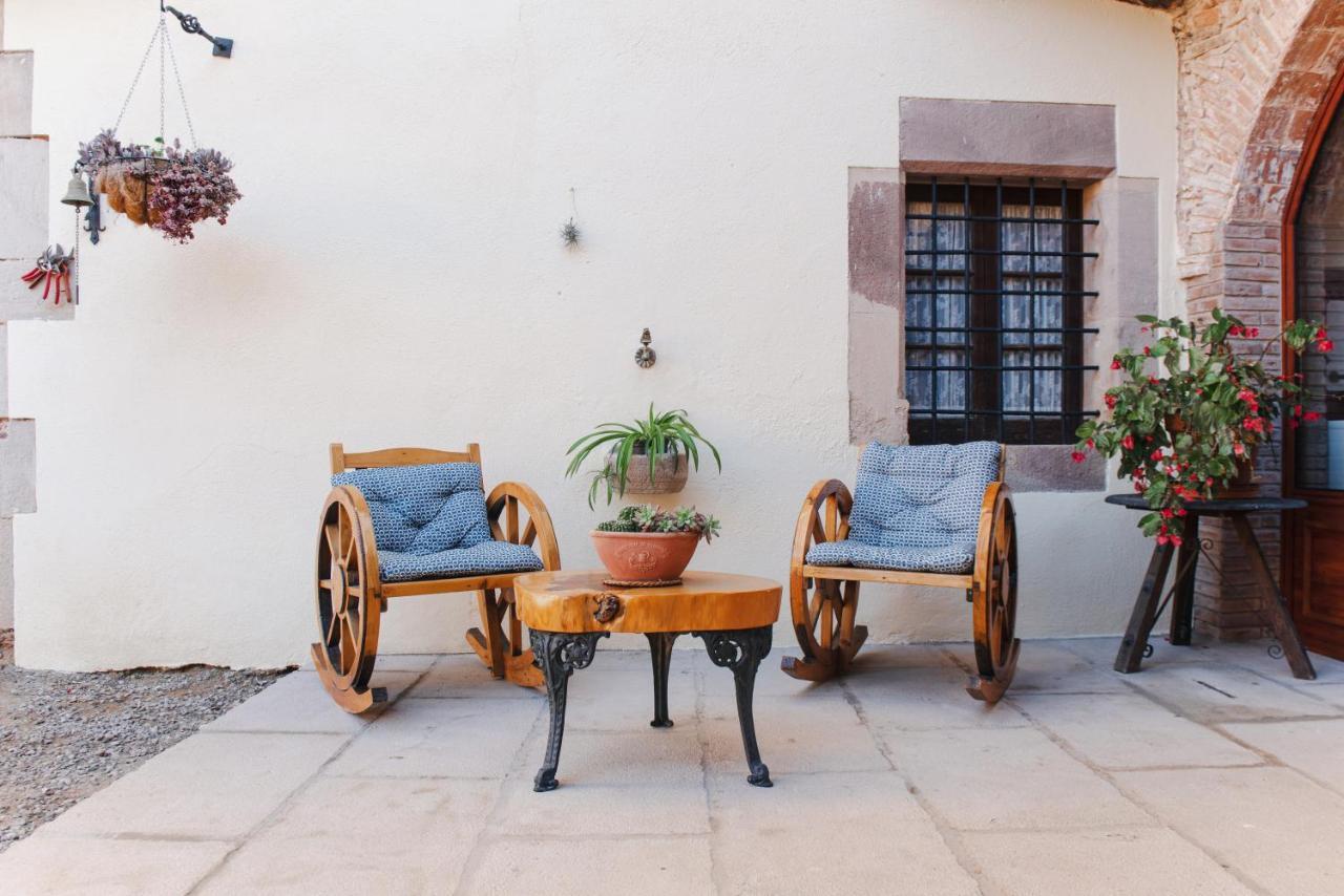 Masia Can Viver - Olive Oil Tourism B&B Bigues I Riells Εξωτερικό φωτογραφία