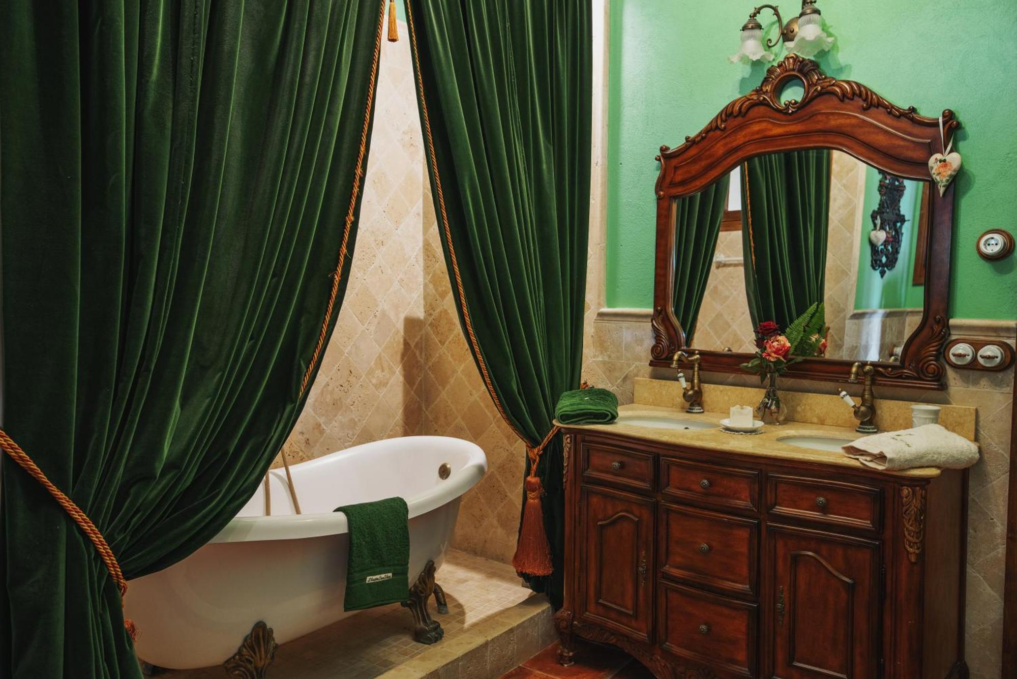 Masia Can Viver - Olive Oil Tourism B&B Bigues I Riells Εξωτερικό φωτογραφία